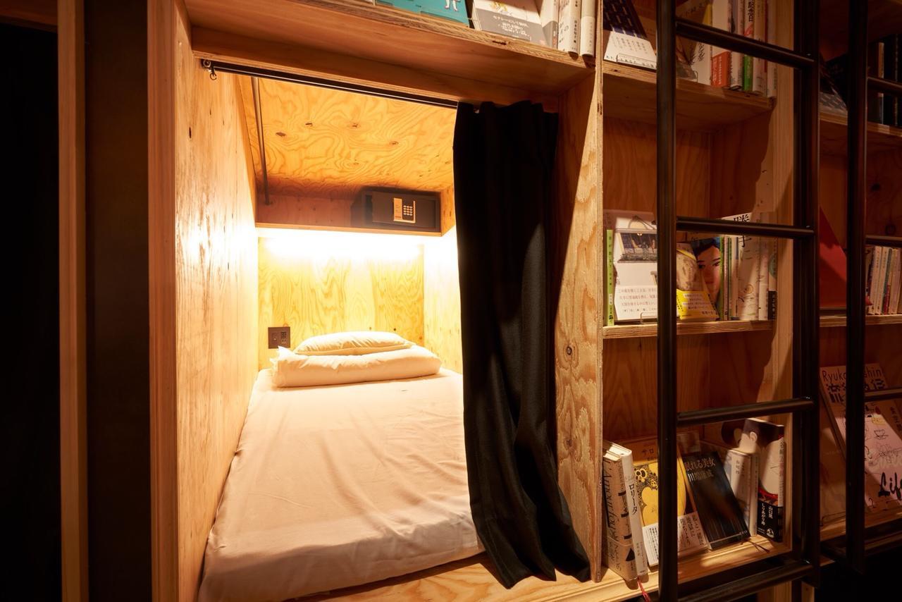 Book And Bed Tokyo Shinjuku Hostel Bagian luar foto